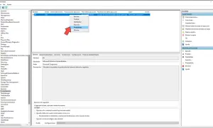 En el Programador de Tareas, se selecciona "Propiedades" para la tarea "SR", que ayuda a crear punto de restauración Windows 10.
