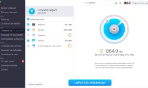 Interfaz de MacKeeper mostrando cómo limpiar el Mac de archivos basura. Se listan categorías como Cachés y Papelera, con un total de 864,9 MB.