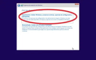 Pantalla de instalación de Windows 10. Opción "Actualización: instalar Windows y conservar archivos" para restaurar sistema Windows 10.