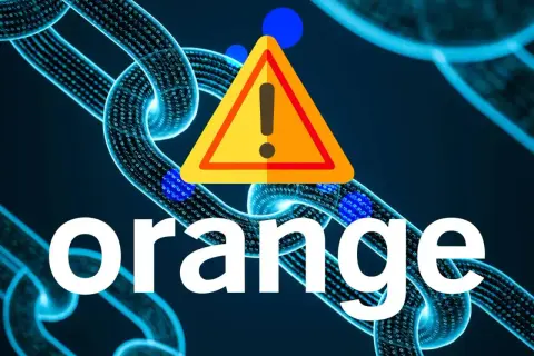 Cadena de bloques digital con advertencia naranja. Todotorrents naranja.