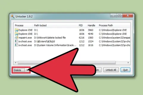 Interfaz de Unlocker 1.9.2 mostrando cómo eliminar un archivo que no se deja, con un botón "Delete" resaltado.