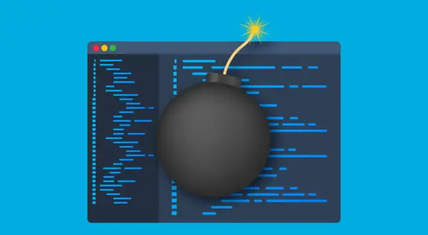 Una bomba negra con mecha encendida sobre un código de programación, simbolizando las bombas lógicas en el desarrollo de software.