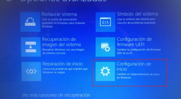 Pantalla de opciones avanzadas de Windows. No puedo entrar en modo seguro, pero veo "Configuración de inicio" para cambiar el comportamiento de Windows.