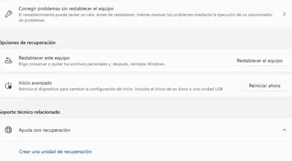 Pantalla de opciones de recuperación de Windows 11. Se muestra la opción "Restablecer este equipo", útil si hay un error al restablecer el equipo Windows 11.