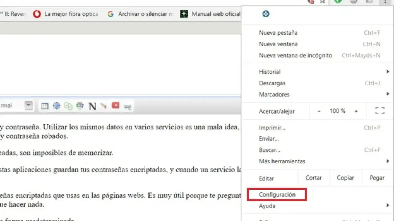 Menú de Chrome con opción "Configuración" resaltada, útil para exportar contraseñas Chrome.