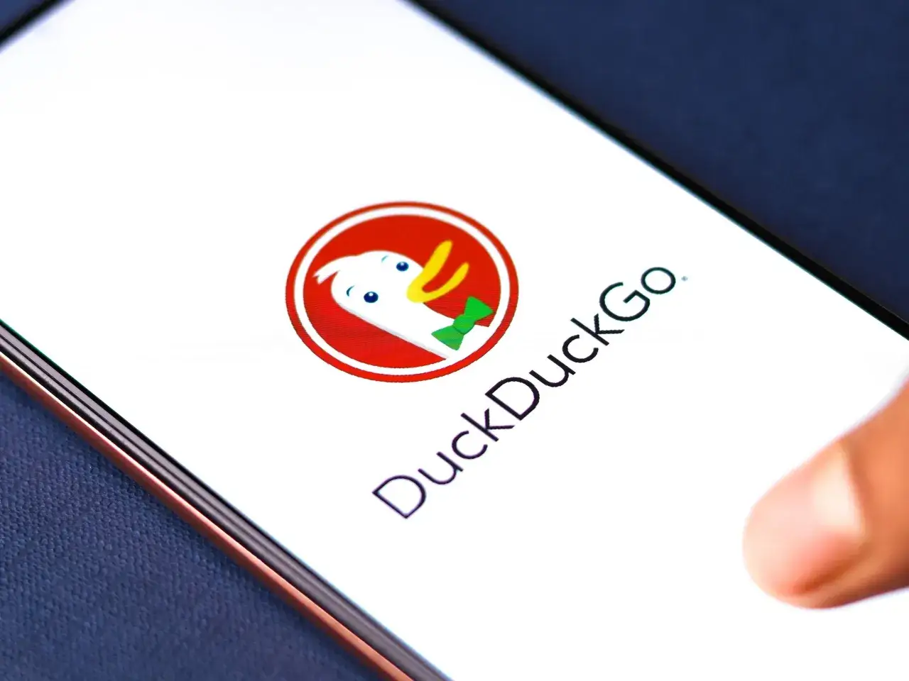 Logo de DuckDuckGo, el buscador que protege tu privacidad.