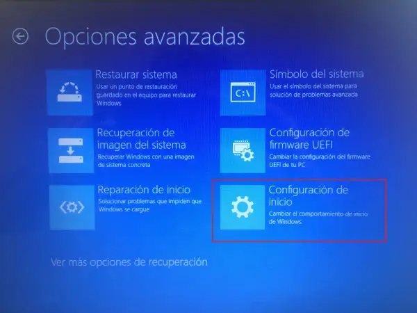 Pantalla de opciones avanzadas de Windows. No puedo entrar en modo seguro, pero veo "Configuración de inicio" para cambiar el comportamiento de Windows.